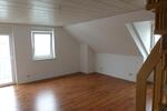 Dachgeschoßwohnung Ronneburg - 5 Zimmer, 138 m&sup2;, 700&euro; | Angebot:25178918