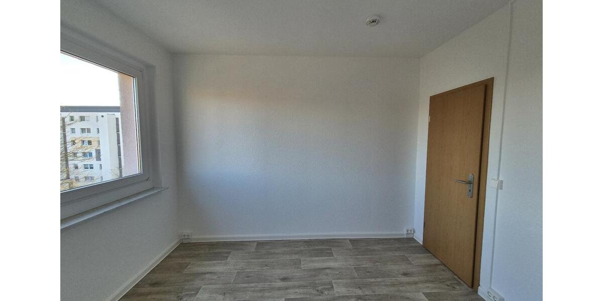 Etagenwohnung Hohenstein-Ernstthal Ernstthal - 3 Zimmer, 69 m&sup2;, 425&euro; | Angebot:24704363