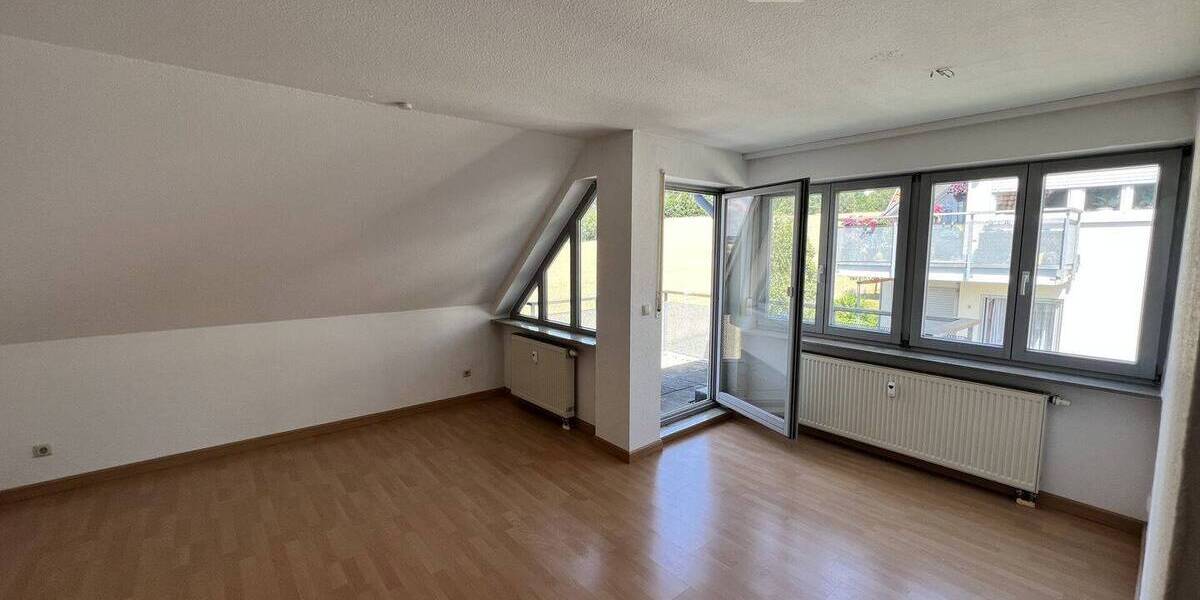 Etagenwohnung Wilkau-Haßlau Silberstraße - 3 Zimmer, 62 m&sup2;, 80.000&euro; | Angebot:25938844