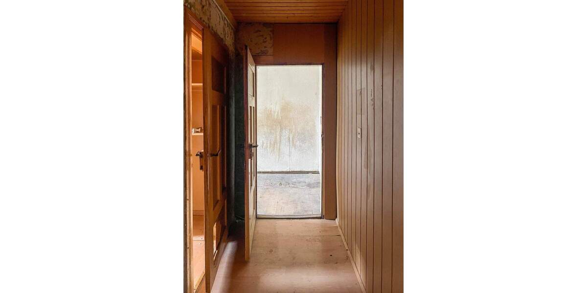 Mehrfamilienhaus, Wohnhaus Stollberg/Erzgeb. Stollberg - 1 Zimmer, 260 m&sup2;, 89.000&euro; | Angebot:25695872