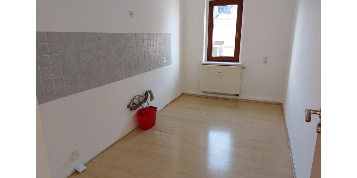 Etagenwohnung Limbach-Oberfrohna Oberfrohna - 2 Zimmer, 55 m&sup2;, 319&euro; | Angebot:24836331