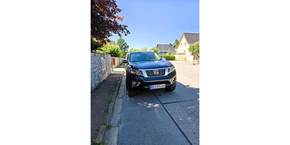 Nissan Navara 40.000 km 33.900 &euro; Limbach-Oberfrohna 09212