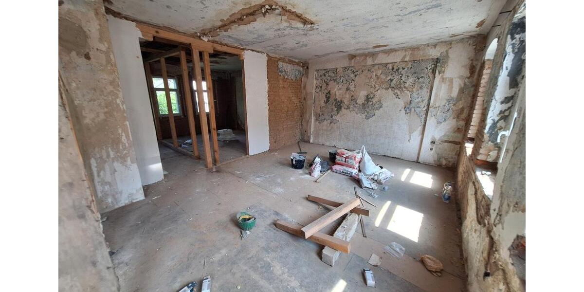 Reihenhaus Hohenstein-Ernstthal Ernstthal - 10 Zimmer, 250 m&sup2;, 122.000&euro; | Angebot:23014813