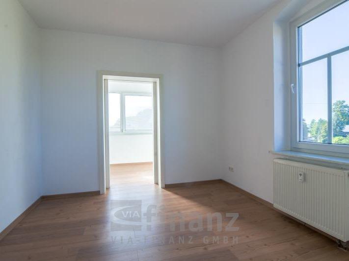 Etagenwohnung Hohenstein-Ernstthal Ernstthal - 3 Zimmer, 49 m&sup2;, 272&euro; | Angebot:23115354