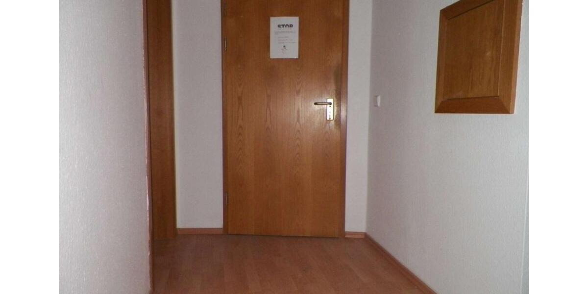 Erdgeschoßwohnung Zwickau - 2 Zimmer, 6 m&sup2;, 320&euro; | Angebot:22739654