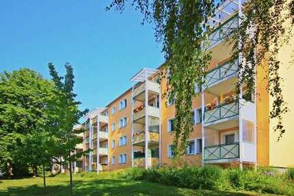 Wohnung Zwickau Zwickau-West - 2 Zimmer, 30 m&sup2;, 186&euro; | Angebot:27350478