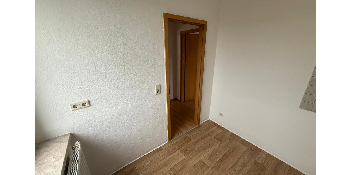 Etagenwohnung Reichenbach im Vogtland - 2 Zimmer, 49 m&sup2;, 225&euro; | Angebot:23150130