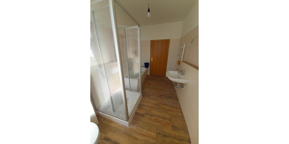 Etagenwohnung Aue-Bad Schlema Bad Schlema - 2 Zimmer, 70 m&sup2;, 380&euro; | Angebot:25418282