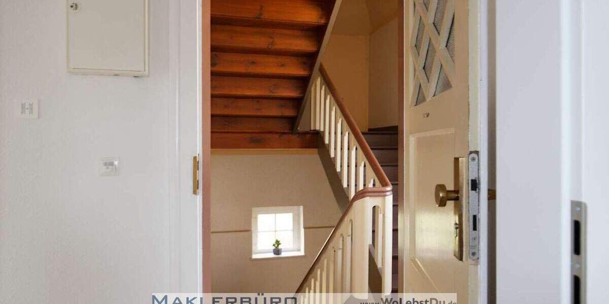 Etagenwohnung Greiz - 3 Zimmer, 82 m&sup2;, 599&euro; | Angebot:25678434