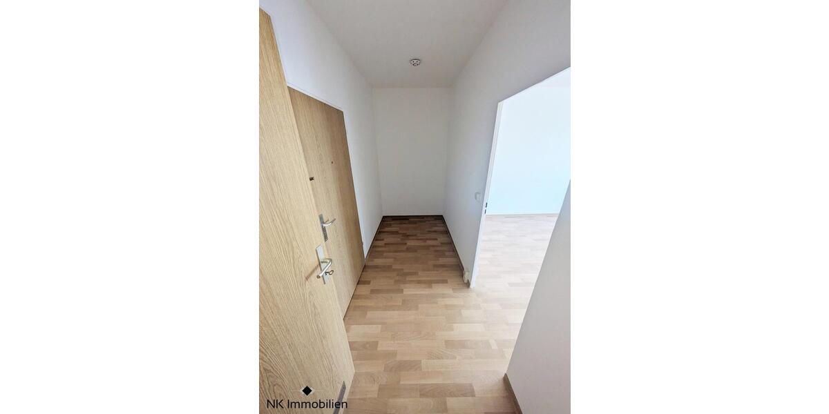 Etagenwohnung Limbach-Oberfrohna Oberfrohna - 1 Zimmer, 34 m&sup2;, 220&euro; | Angebot:25945711