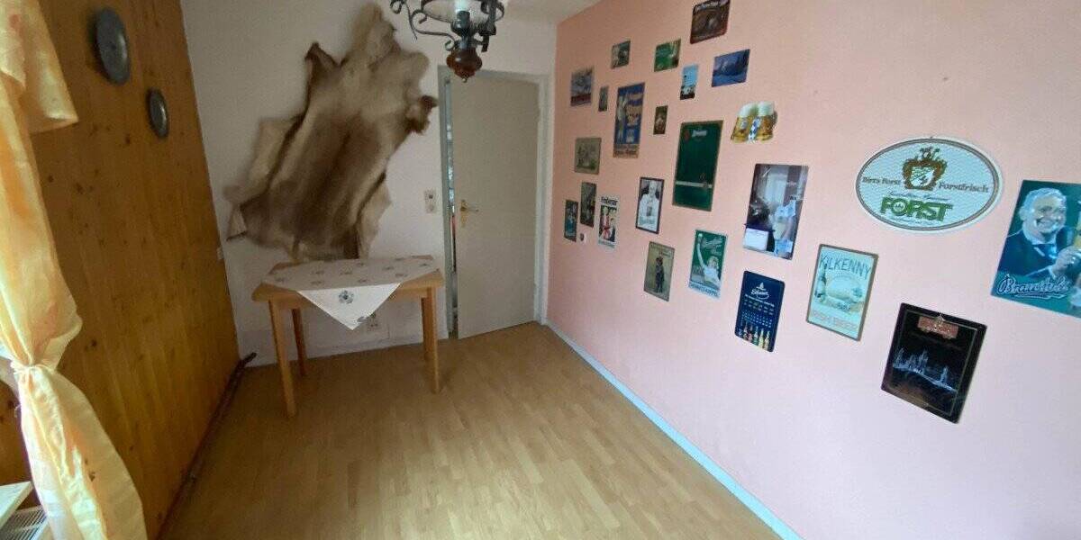 Einfamilienhaus Niederwürschnitz - 6 Zimmer, 100 m&sup2;, 49.000&euro; | Angebot:25744547