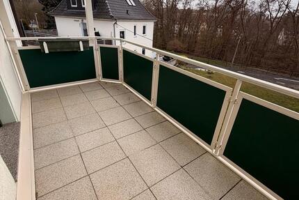 Wohnung Glauchau - 3 Zimmer, 67 m&sup2;, 469&euro; | Angebot:25977217