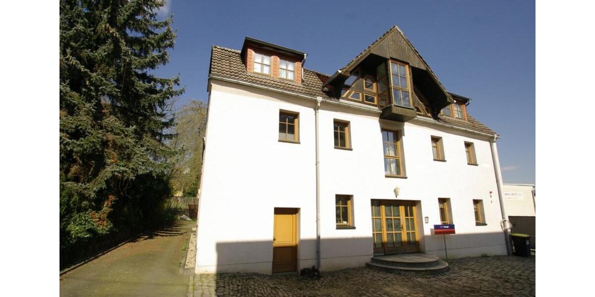 Einfamilienhaus Penig - 10 Zimmer, 366 m&sup2;, 150.000&euro; | Angebot:24373072