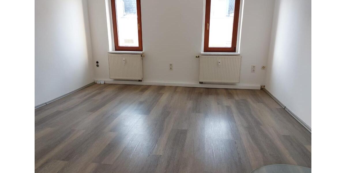 Etagenwohnung Limbach-Oberfrohna Oberfrohna - 2 Zimmer, 55 m&sup2;, 319&euro; | Angebot:24836331