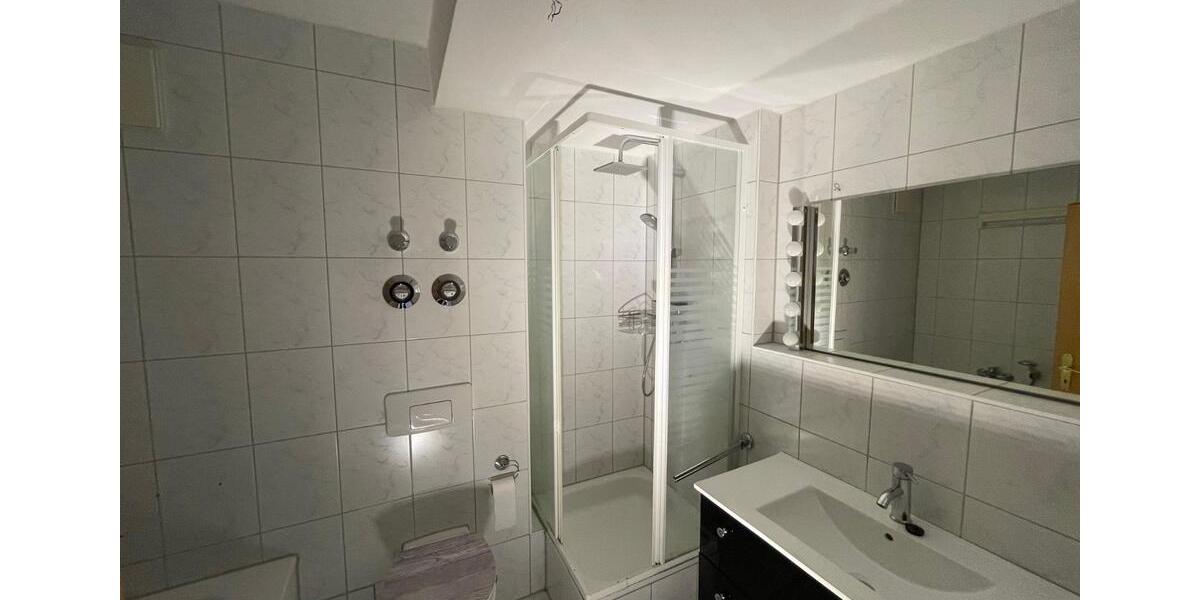 Etagenwohnung Limbach-Oberfrohna Oberfrohna - 2 Zimmer, 59 m&sup2;, 320&euro; | Angebot:25340955