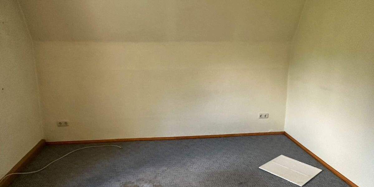 Mehrfamilienhaus, Wohnhaus Neukirchen/Pleiße Neukirchen - 1 Zimmer, 250 m&sup2;, 65.000&euro; | Angebot:25688363