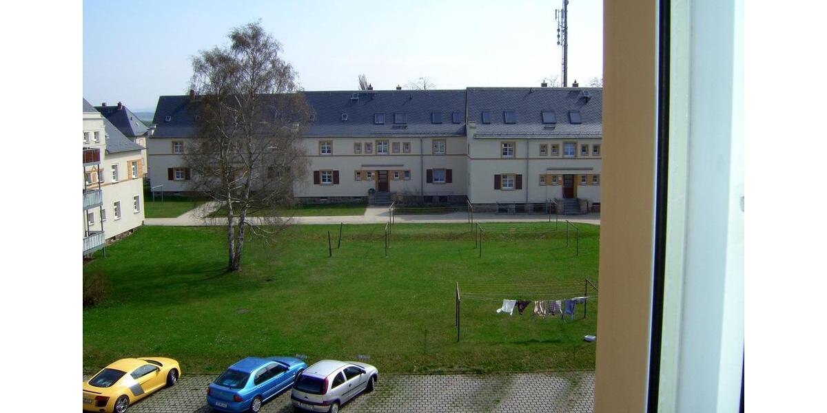 Etagenwohnung Reichenbach im Vogtland - 2 Zimmer, 51 m&sup2;, 199&euro; | Angebot:8815594