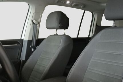 VW Touran 59.625 km 32.780 &euro; Falkenstein 08223