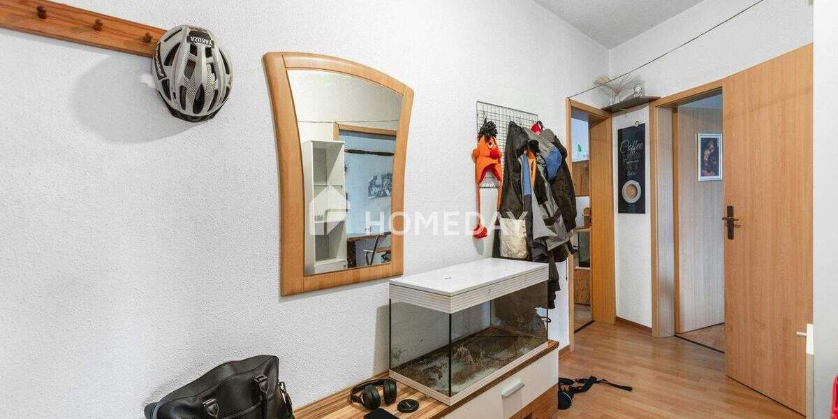 Etagenwohnung Zwickau Marienthal - 2 Zimmer, 49 m&sup2;, 42.000&euro; | Angebot:25677371