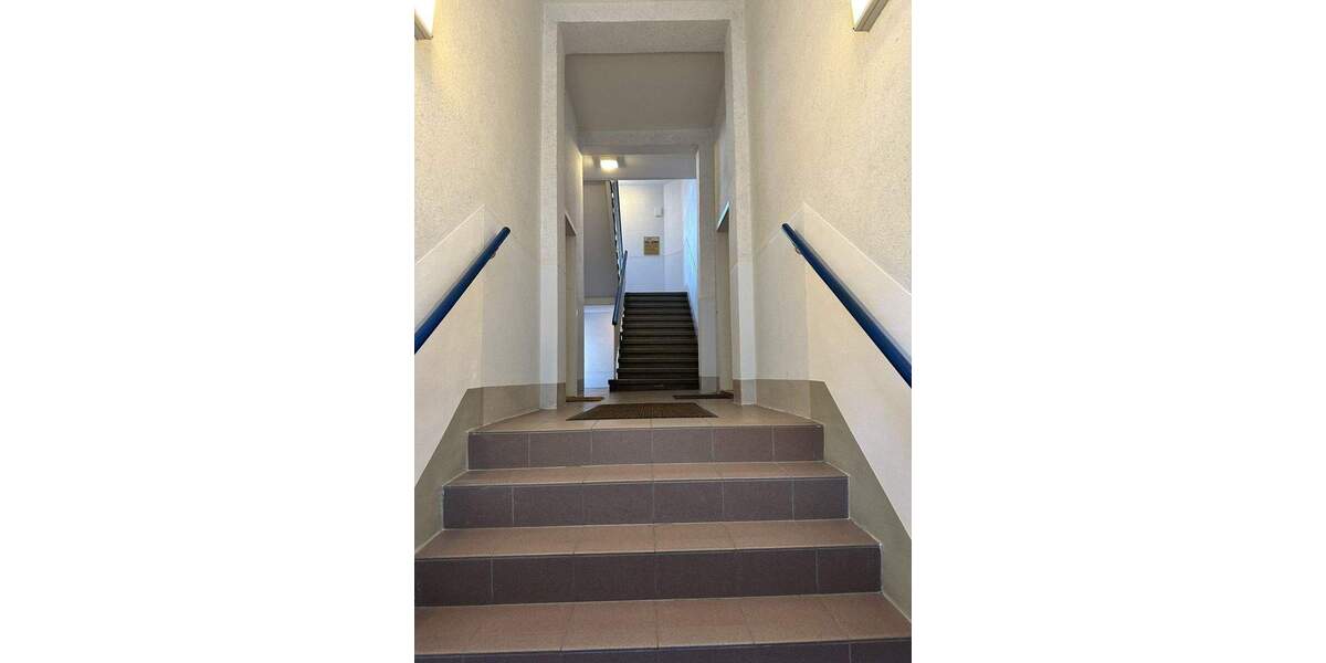 Etagenwohnung Auerbach/Vogtland Auerbach - 3 Zimmer, 101 m&sup2;, 78.000&euro; | Angebot:25837765