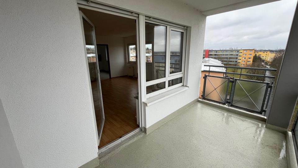 Etagenwohnung Zwickau Auerbach - 3 Zimmer, 78 m&sup2;, 504&euro; | Angebot:19815860