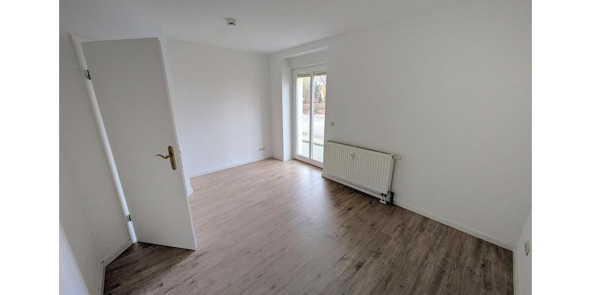 Erdgeschoßwohnung Zwickau Zwickau-West - 2 Zimmer, 45 m&sup2;, 290&euro; | Angebot:25945703