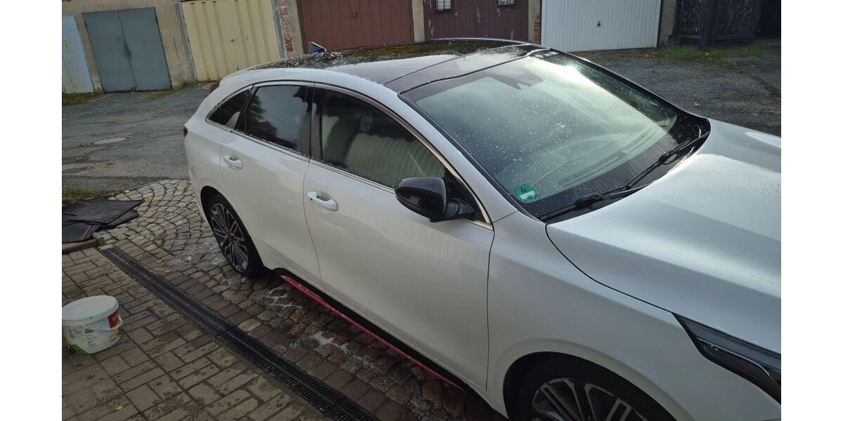 Kia pro ceed / ProCeed 71.000 km 17.250 &euro; Greiz 07973