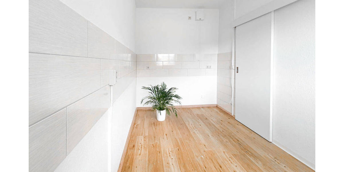 Etagenwohnung Zwickau Eckersbach - 3 Zimmer, 71 m&sup2;, 441&euro; | Angebot:25680128