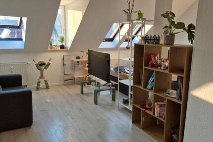 Wohnung Zwickau Zwickau-West - 1 Zimmer, 52 m&sup2;, 480&euro; | Angebot:25975224