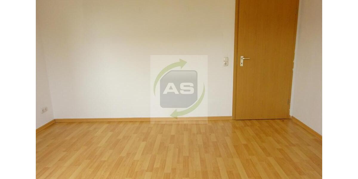 Etagenwohnung Zwickau - 3 Zimmer, 60 m&sup2;, 360&euro; | Angebot:23598699