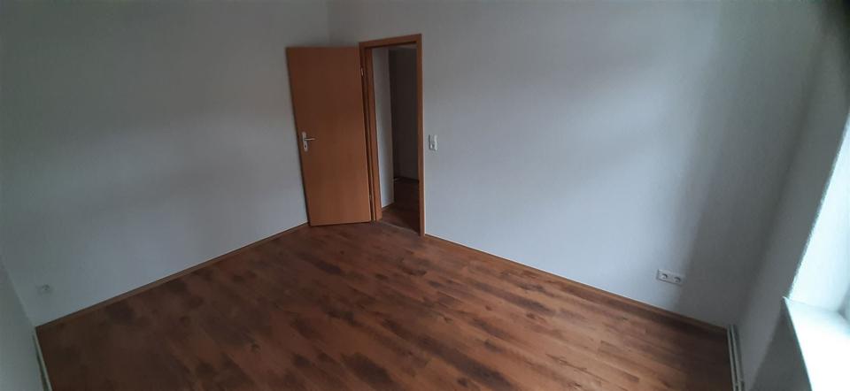 Etagenwohnung Wilkau-Haßlau Haßlau - 6 Zimmer, 125 m&sup2;, 750&euro; | Angebot:24782848