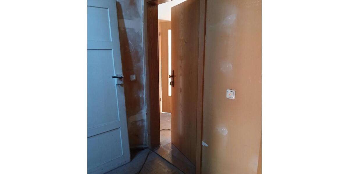 Mehrfamilienhaus, Wohnhaus Aue-Bad Schlema Bad Schlema - 80.000&euro; | Angebot:25544553