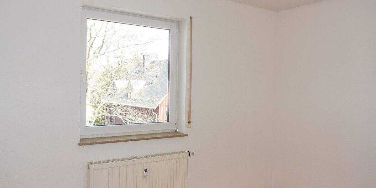 Etagenwohnung Limbach-Oberfrohna Oberfrohna - 3 Zimmer, 75 m&sup2;, 79.900&euro; | Angebot:25744580