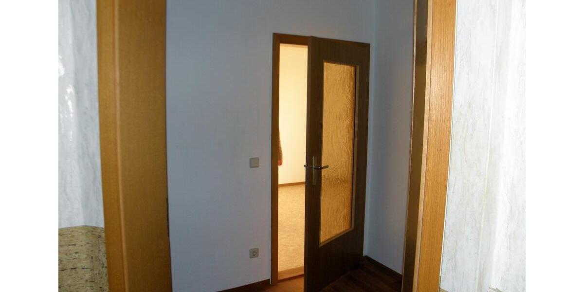 Etagenwohnung Hohenstein-Ernstthal Ernstthal - 3 Zimmer, 58 m&sup2;, 285&euro; | Angebot:11844144