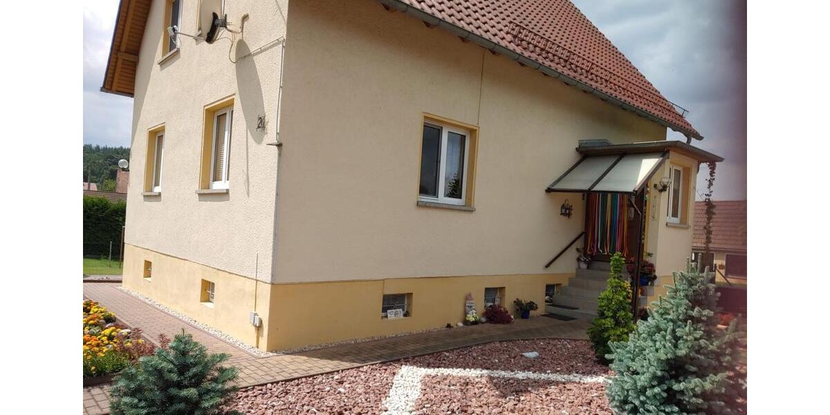 Einfamilienhaus Glauchau - 6 Zimmer, 125 m&sup2;, 250.000&euro; | Angebot:25286220