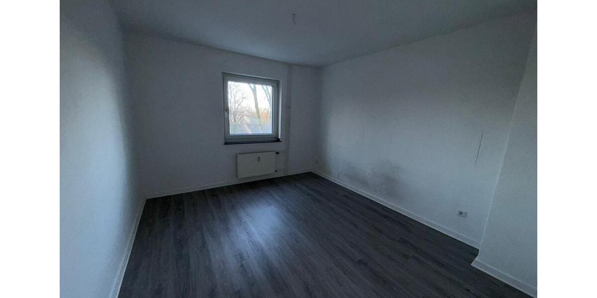 Etagenwohnung Reichenbach im Vogtland - 2 Zimmer, 45 m&sup2;, 190&euro; | Angebot:26678318