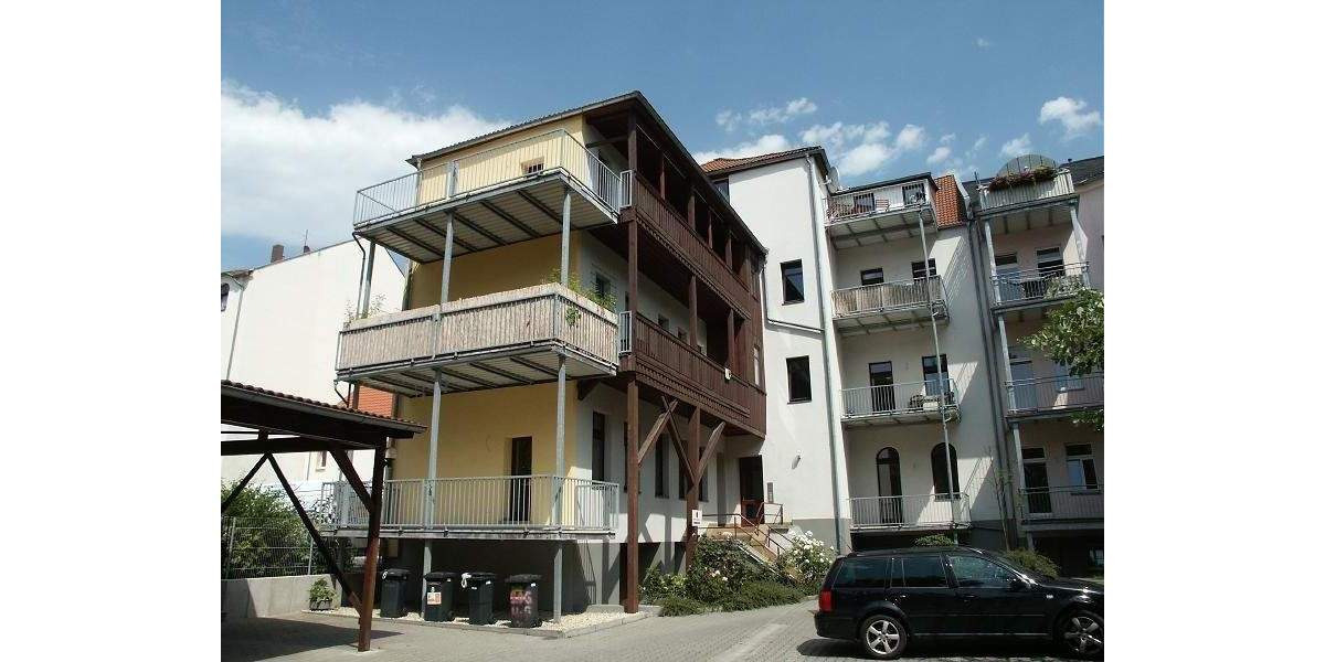 Etagenwohnung Zwickau Innenstadt - 2 Zimmer, 64 m&sup2;, 385&euro; | Angebot:25707517