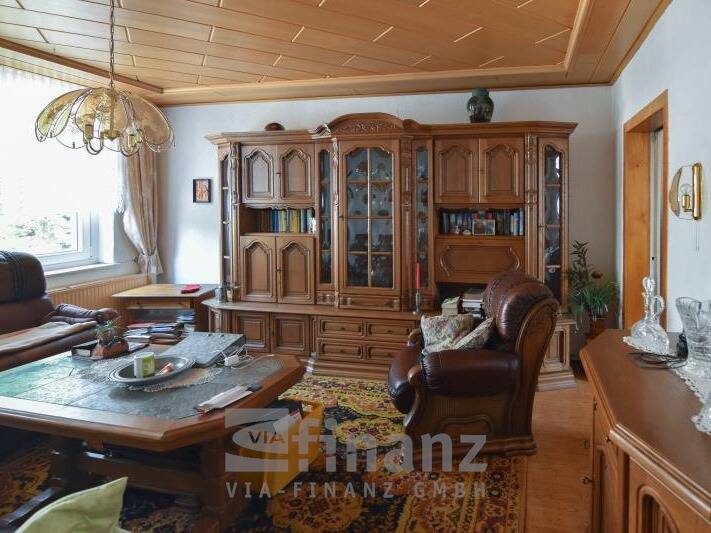 Mehrfamilienhaus, Wohnhaus Lichtentanne - 1 Zimmer, 227 m&sup2;, 75.000&euro; | Angebot:25780212