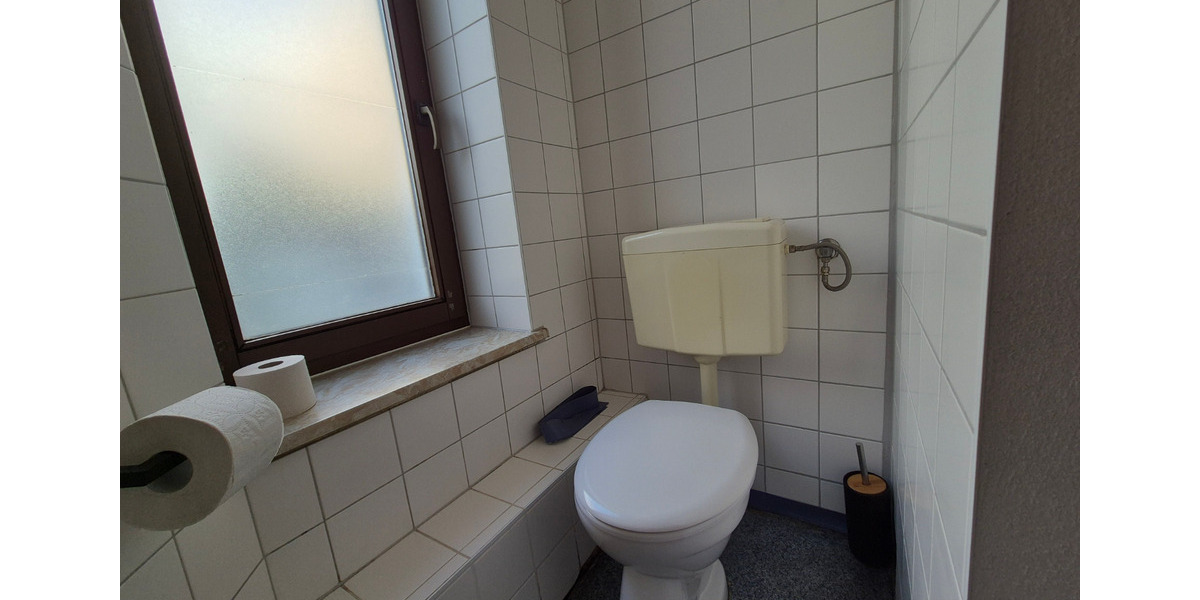 Erdgeschoßwohnung Crimmitschau - 3 Zimmer, 64 m&sup2;, 700&euro; | Angebot:24510395