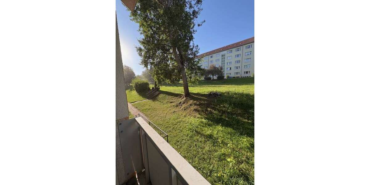 Etagenwohnung Werdau Werdau, Stadt - 2 Zimmer, 44 m&sup2;, 245&euro; | Angebot:25343574