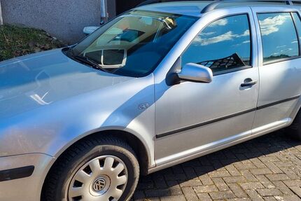 VW Golf 223.300 km 999 &euro; Oberlungwitz 09353