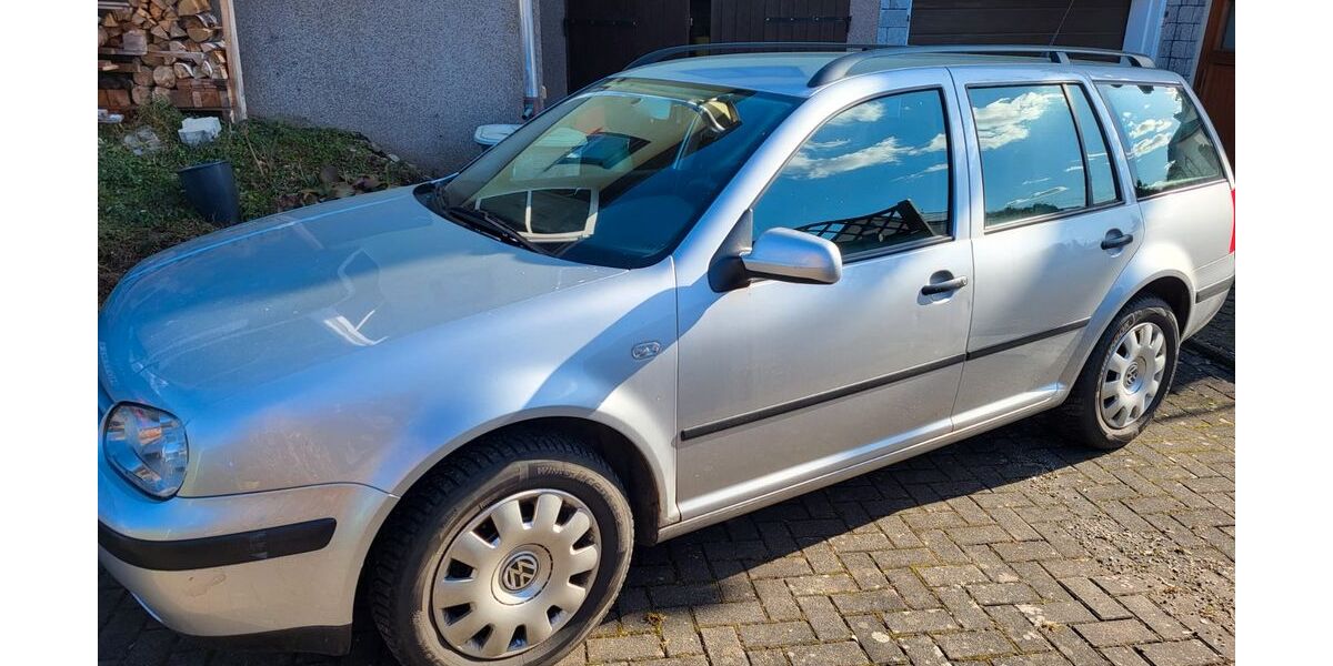 VW Golf 223.300 km 999 &euro; Oberlungwitz 09353
