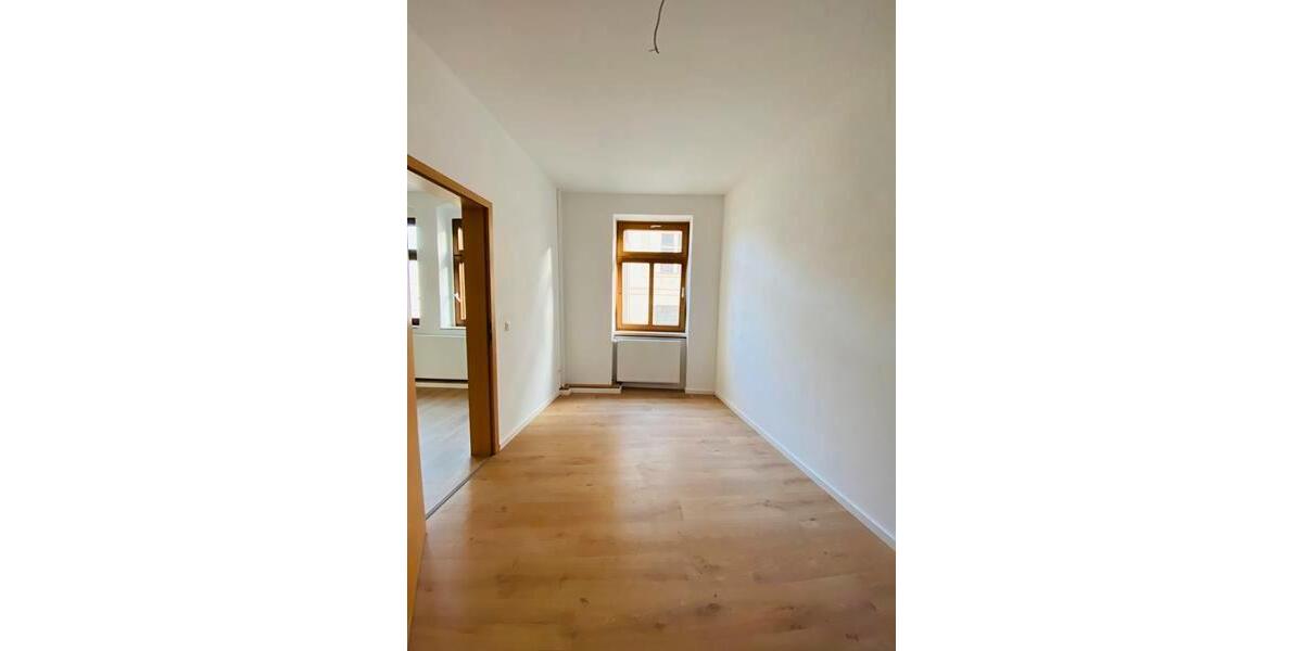 Etagenwohnung Meerane - 2 Zimmer, 58 m&sup2;, 363&euro; | Angebot:25376877