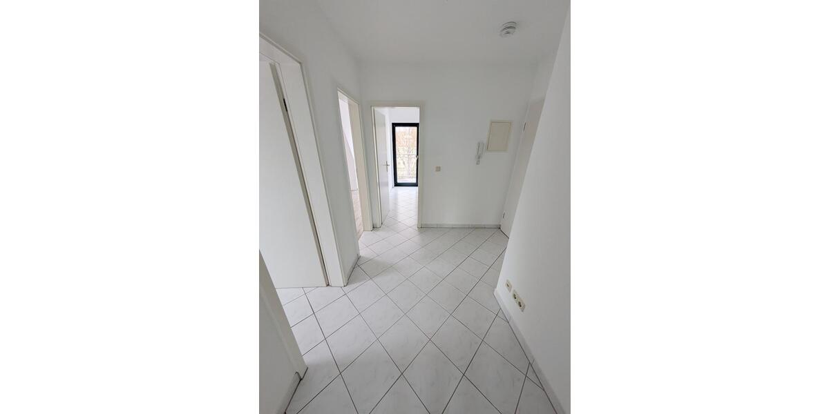 Dachgeschoßwohnung Zwickau Zwickau-West - 2 Zimmer, 48 m&sup2;, 360&euro; | Angebot:26681004