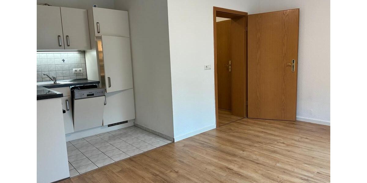 Erdgeschoßwohnung Zwickau - 2 Zimmer, 39 m&sup2;, 55.000&euro; | Angebot:25405649