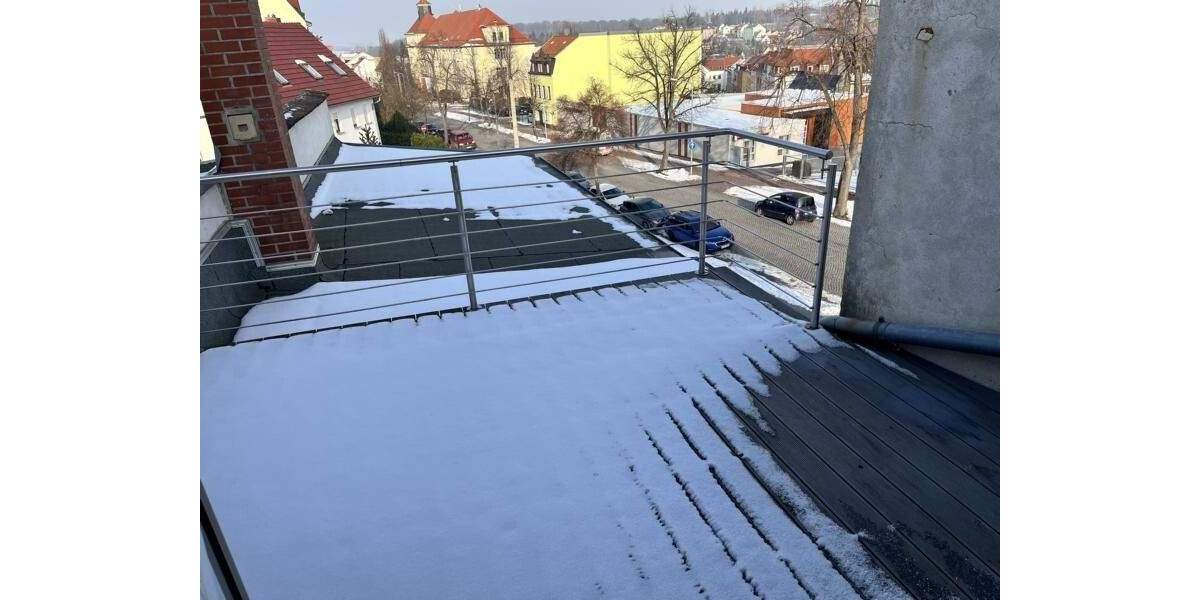 Etagenwohnung Meerane - 3 Zimmer, 87 m&sup2;, 480&euro; | Angebot:25665453