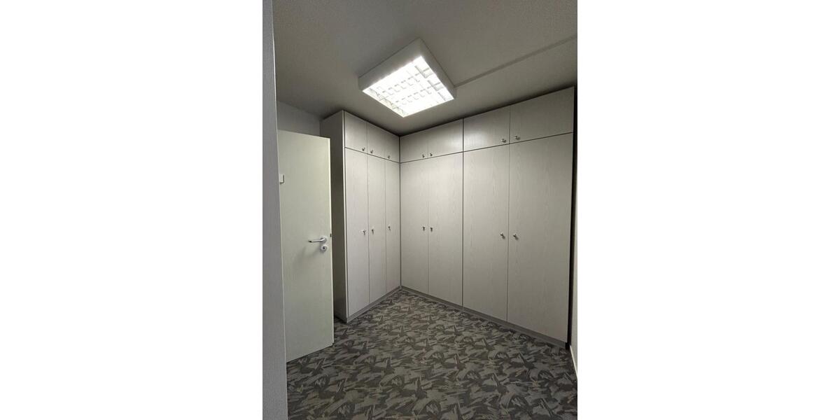 Gewerbeobjekt Zwickau - 600&euro; | Angebot:17847147