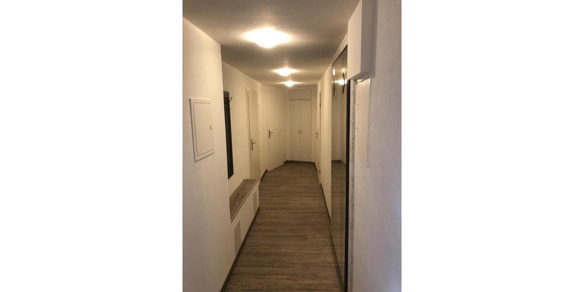 Dachgeschoßwohnung Wilkau-Haßlau Haßlau - 4 Zimmer, 105 m&sup2;, 830&euro; | Angebot:25879866