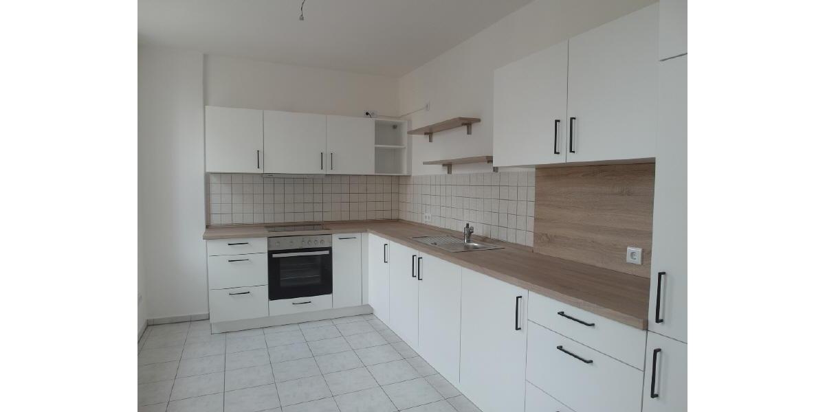 Dachgeschoßwohnung Zwickau Zwickau-West - 3 Zimmer, 60 m&sup2;, 372&euro; | Angebot:23847516