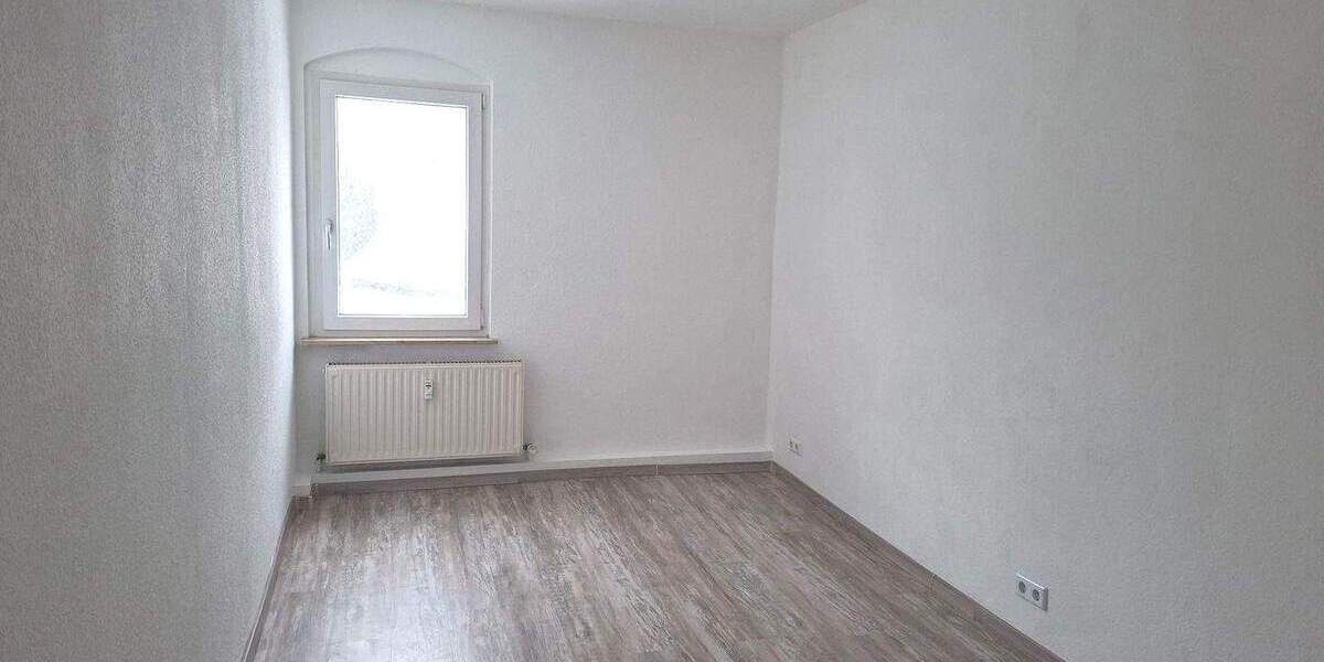 Etagenwohnung Lichtenstein - 3 Zimmer, 63 m&sup2;, 366&euro; | Angebot:25673193